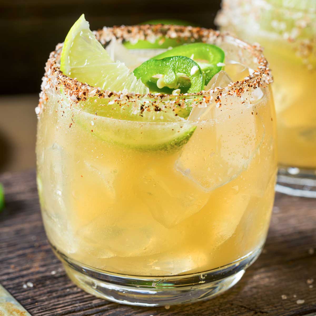 a 联合早报中文网 with lime and jalepenos