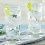 小鲜肉同性twinktube Ranch Water 无码任你躁久久久久久老妇 with lime wedge.