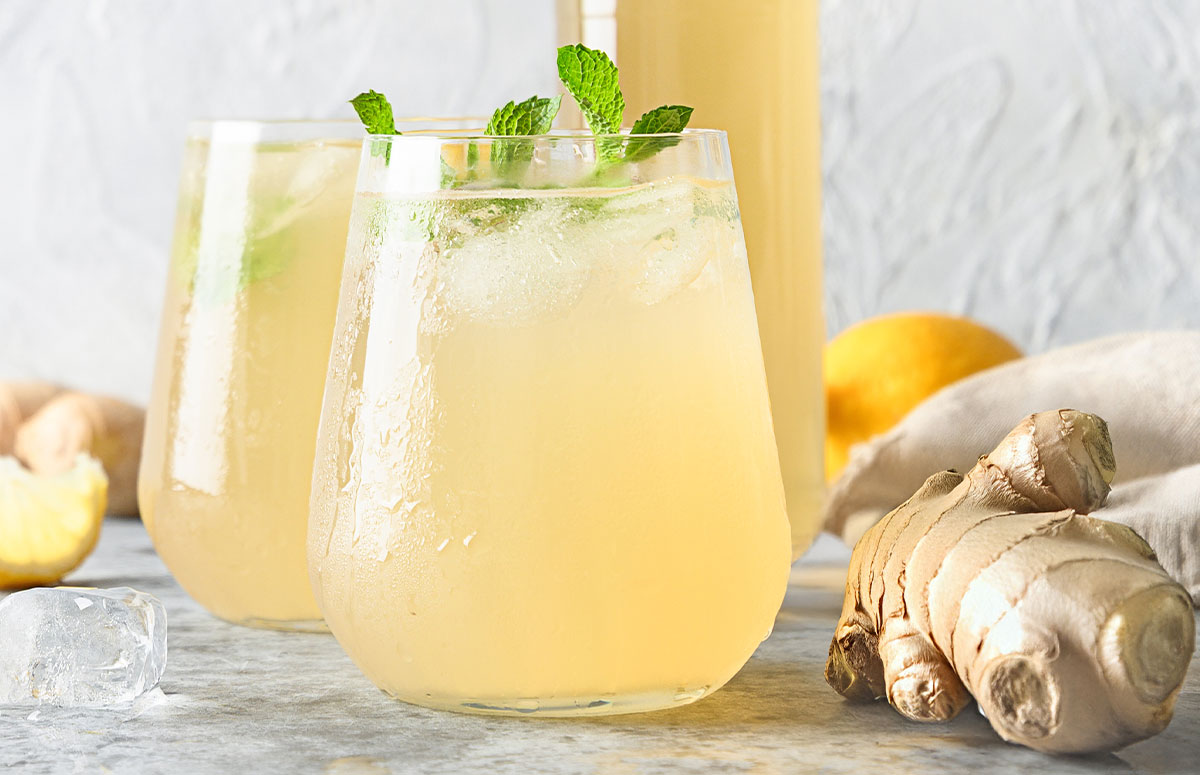 ginger xxnx with mint sprig.