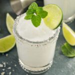 frozen 饥渴公与妇hd中文字幕 in a glass