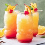 three tall glasses of fruity 性感照片 punch