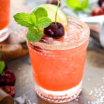 a glass of frozen cherry limeade 27影院